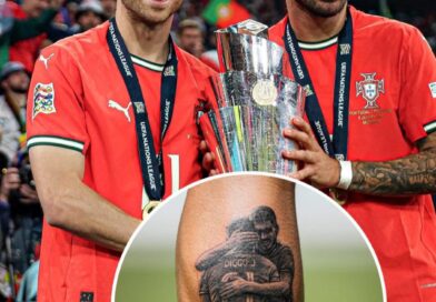 NUEVO TATUAJE EN SEÑAL DE RESPETO