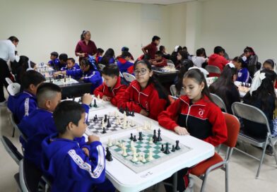 Impulsa Carlos Peña Ortiz el Talento Estudiantil a Través del Deporte